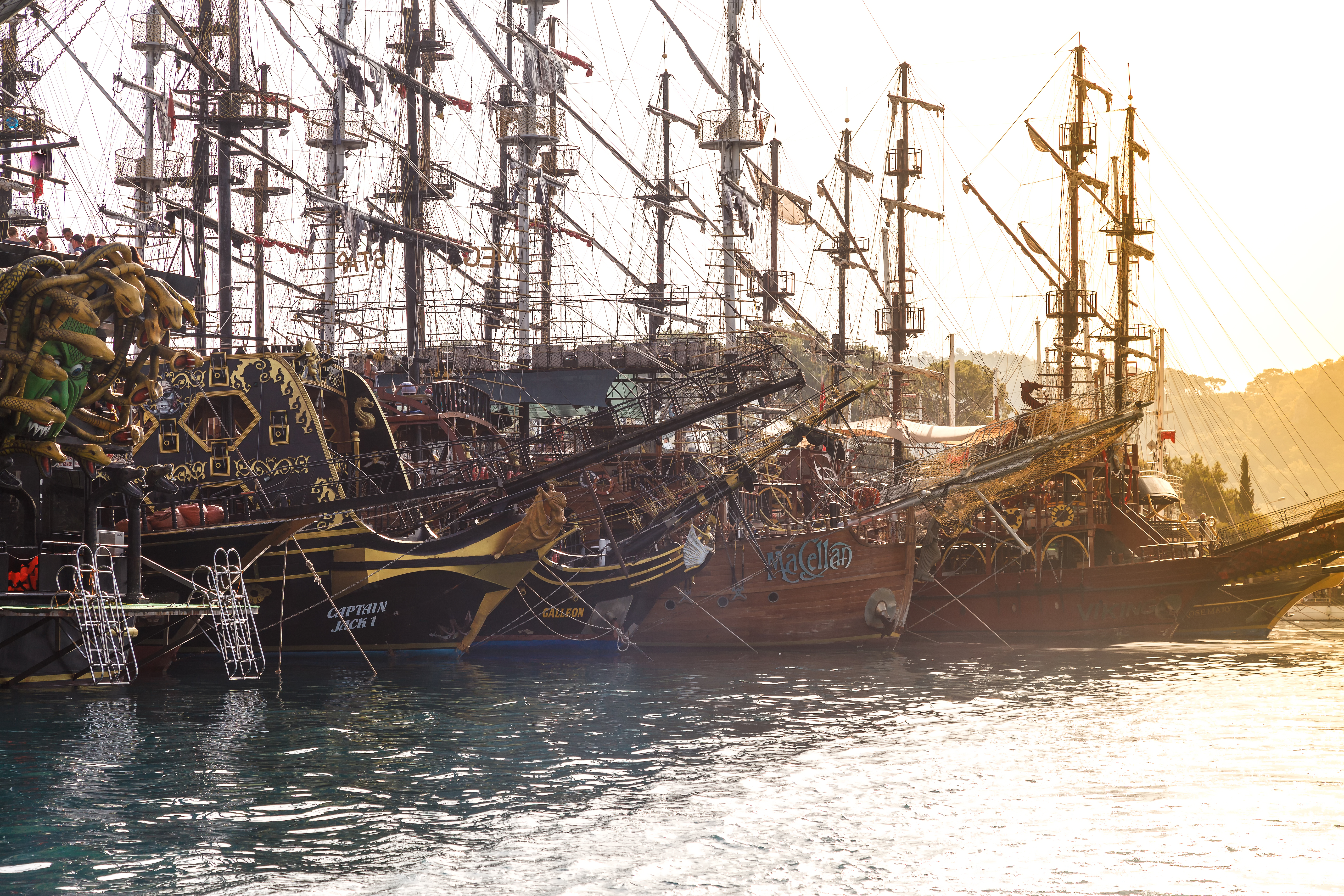 Marina pirate ships